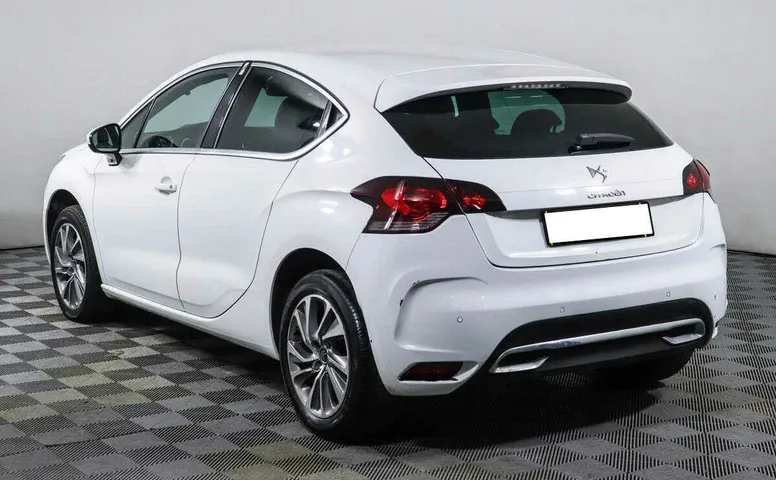 Citroen ds4 робот 2013 с пробегом 89 000 км