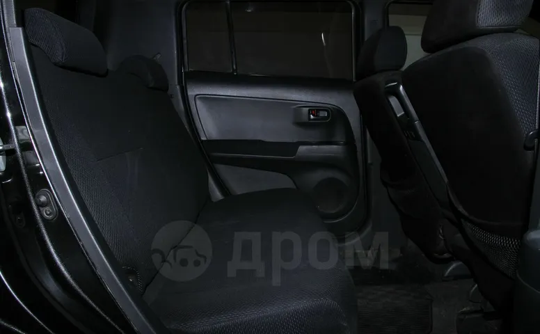Toyota bB, 2 поколение