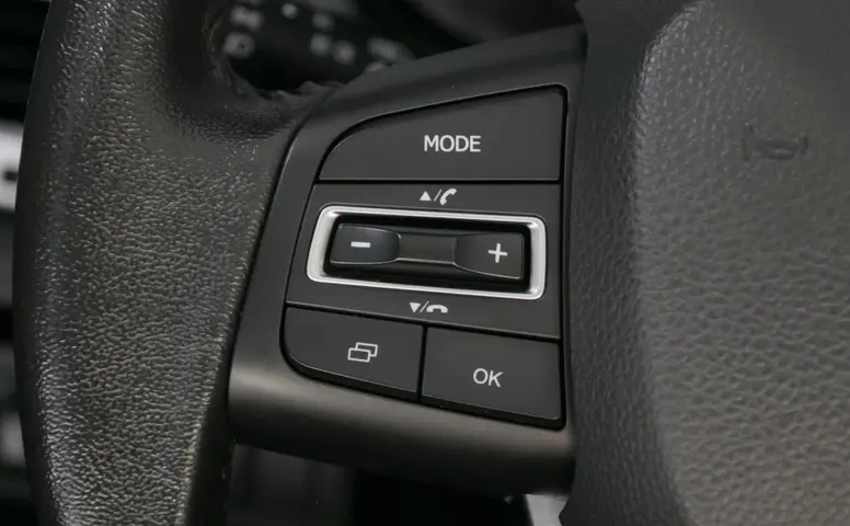 DongFeng AX7