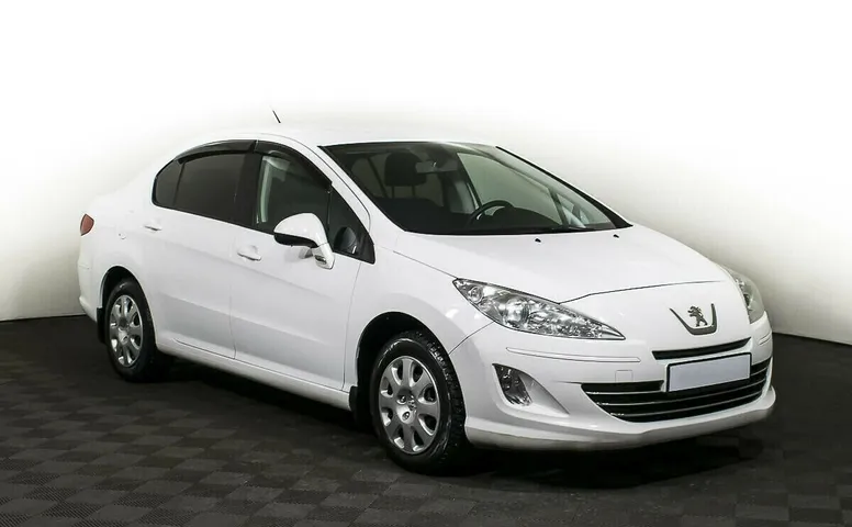 Peugeot 408 I