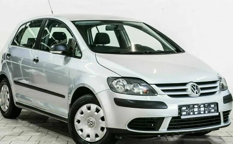 Volkswagen golf plus