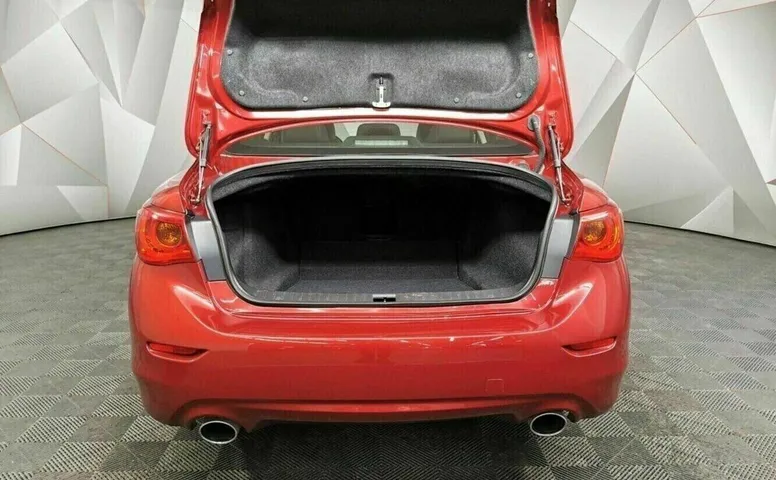 Infiniti q50