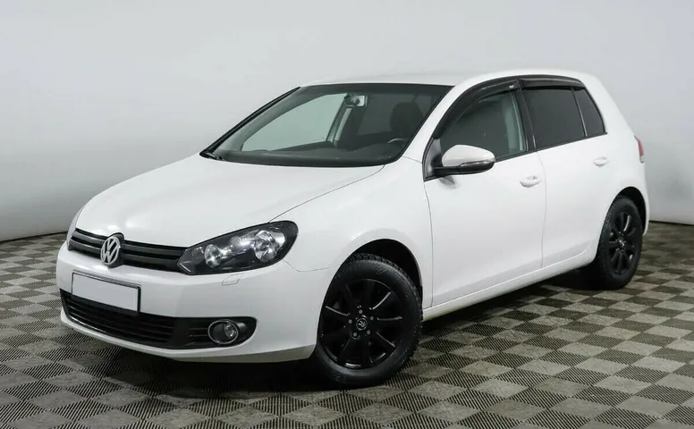 Volkswagen Golf VI