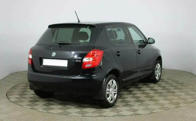 Skoda Fabia II Рестайлинг
