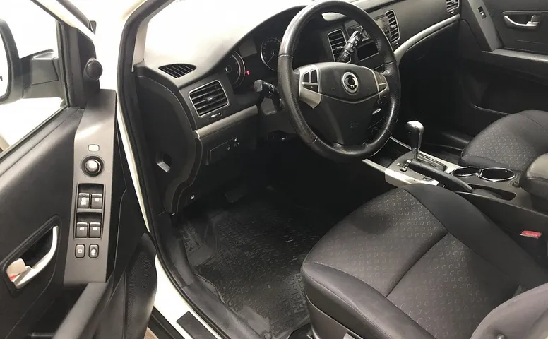 SsangYong Actyon