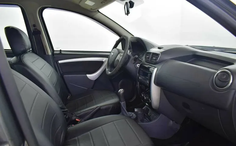 Nissan Terrano III (D10)