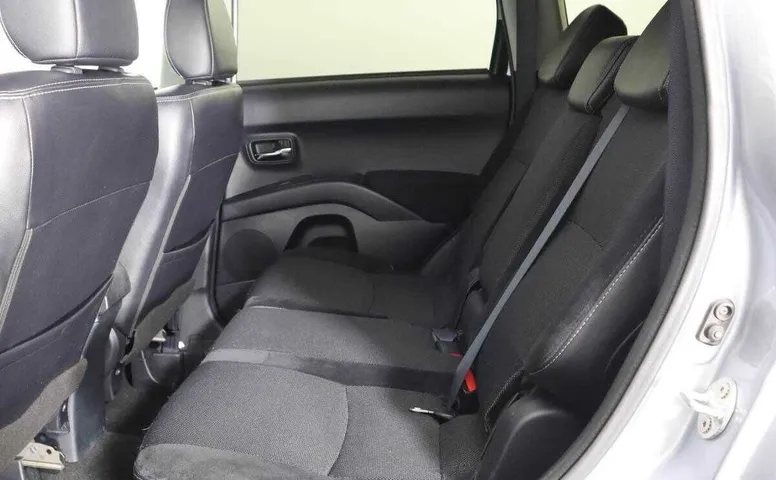 Citroen c-crosser cvt 2010 с пробегом 92 718 км