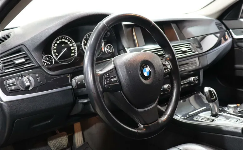 BMW 5 серия