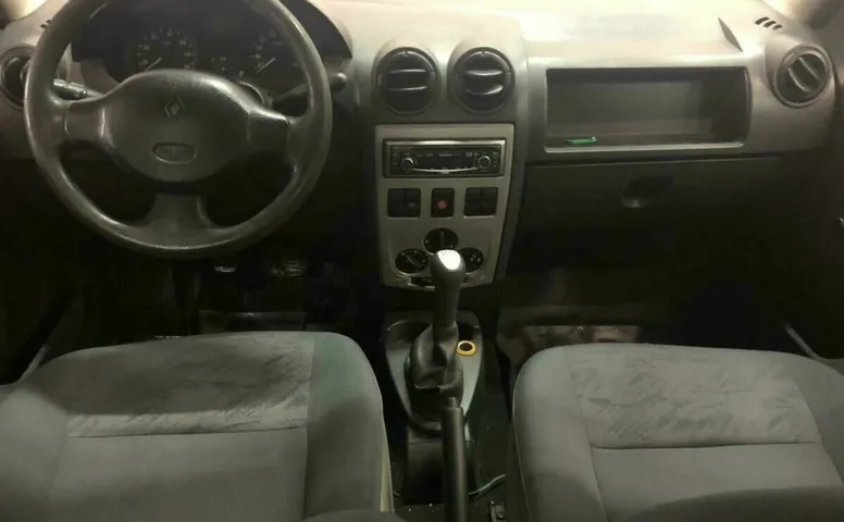 Renault LOGAN 1.4 MT (75 л.с.)