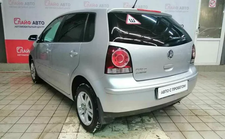 Volkswagen POLO 1.4 MT (80 л.с.)