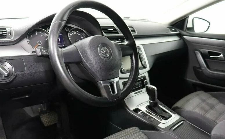 Volkswagen Passat CC 1.8 Робот