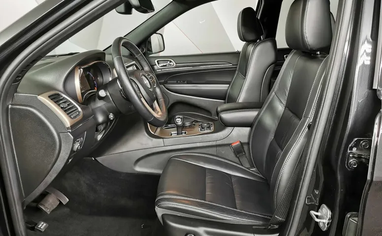 Jeep Grand Cherokee 3.6 AT AWD (286 л.с.) Черный