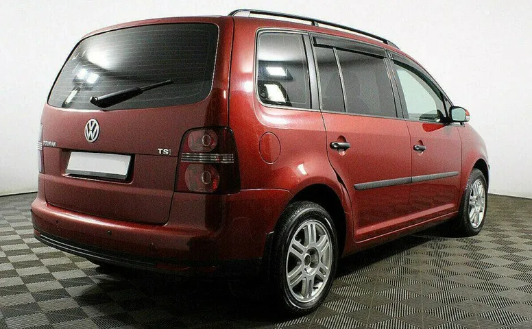 Volkswagen Touran 1.4 Робот
