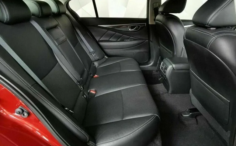 Infiniti q50