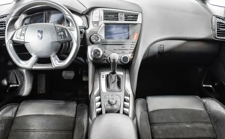 Citroen DS5
