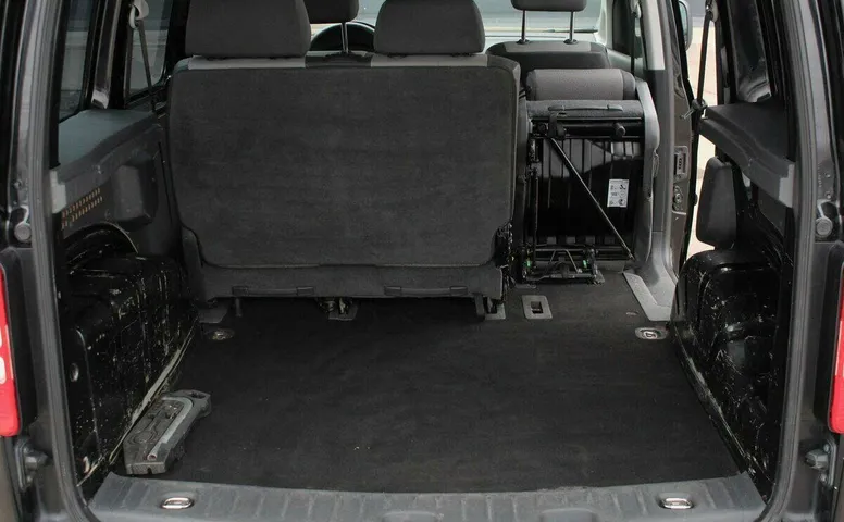 Volkswagen Caddy III Рестайлинг