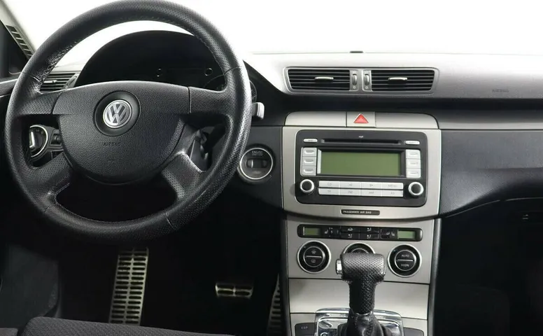 Volkswagen Passat B6