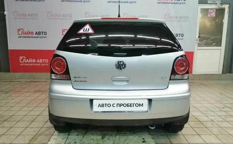 Volkswagen POLO 1.4 MT (80 л.с.)