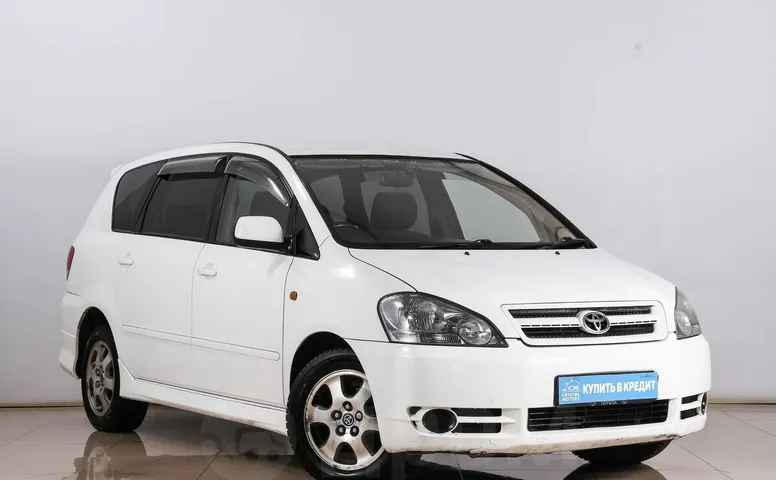 Toyota Ipsum, 2 поколение