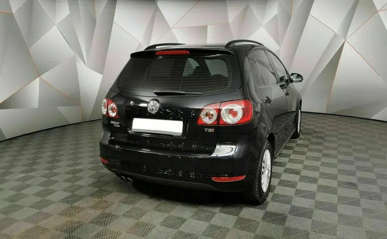 Volkswagen golf plus