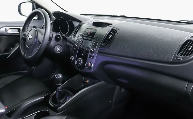 Kia Cerato 1.6 МКПП