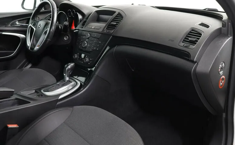 Opel Insignia I