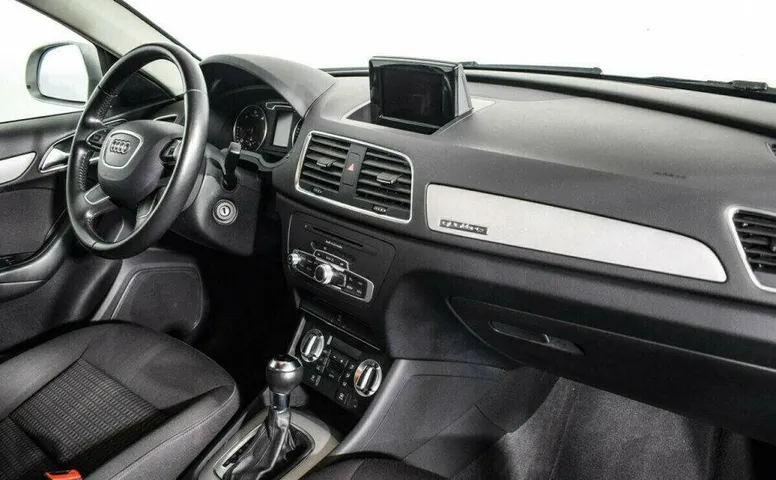 Audi Q3 2.0 Робот