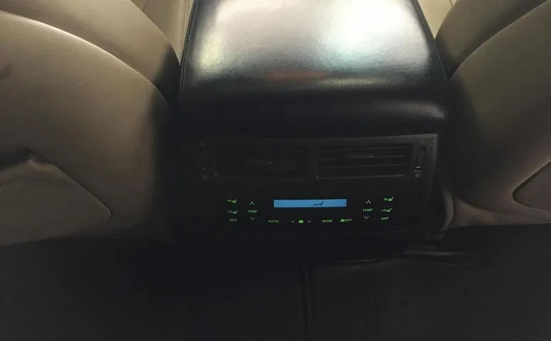 Toyota Land Cruiser 200 Series