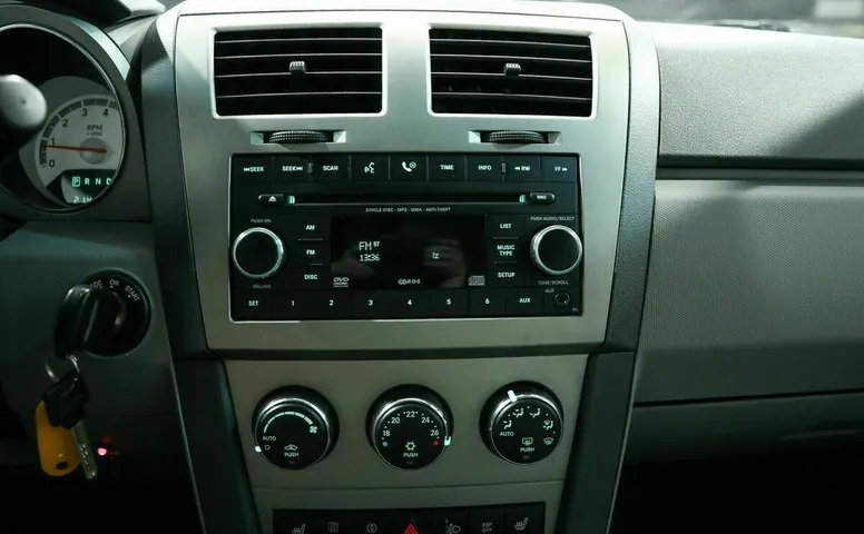 Dodge avenger