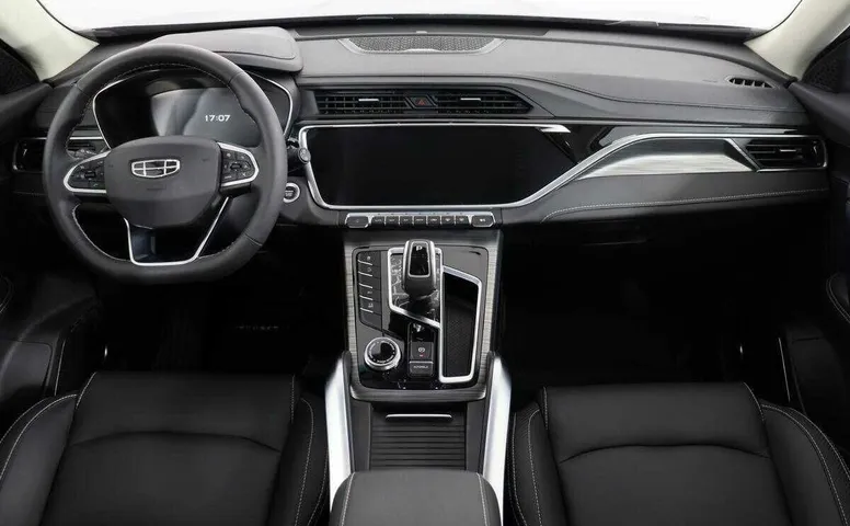 Geely atlas pro робот 2021 с пробегом 8 100 км