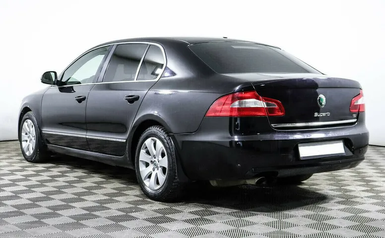 Skoda Superb II