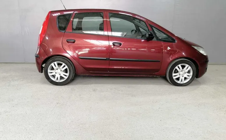 Mitsubishi COLT 1.3 MT (95 л.с.)