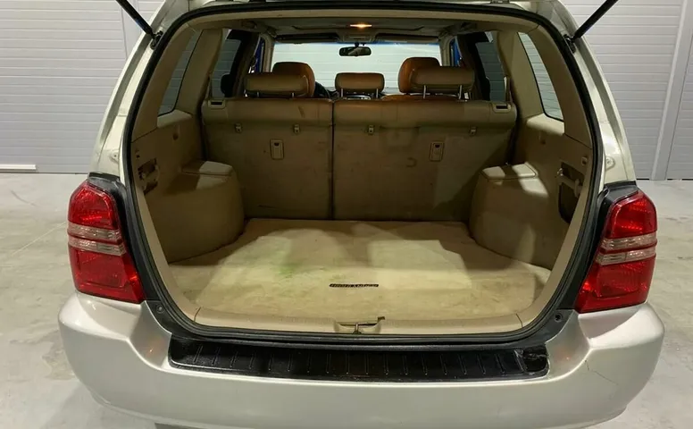 Toyota HIGHLANDER 3.0 AT (223 л.с.) 4WD