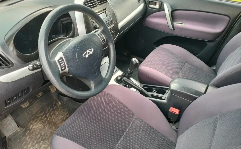 Chery Tiggo (T11) I