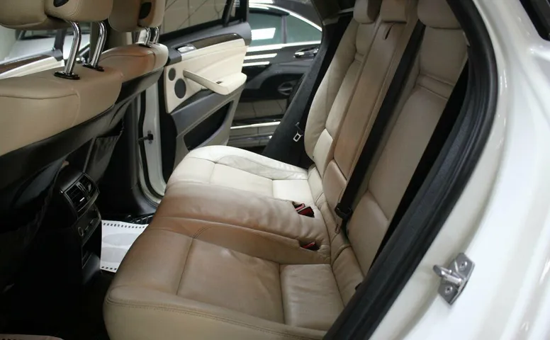 BMW X6 35i I (E71)