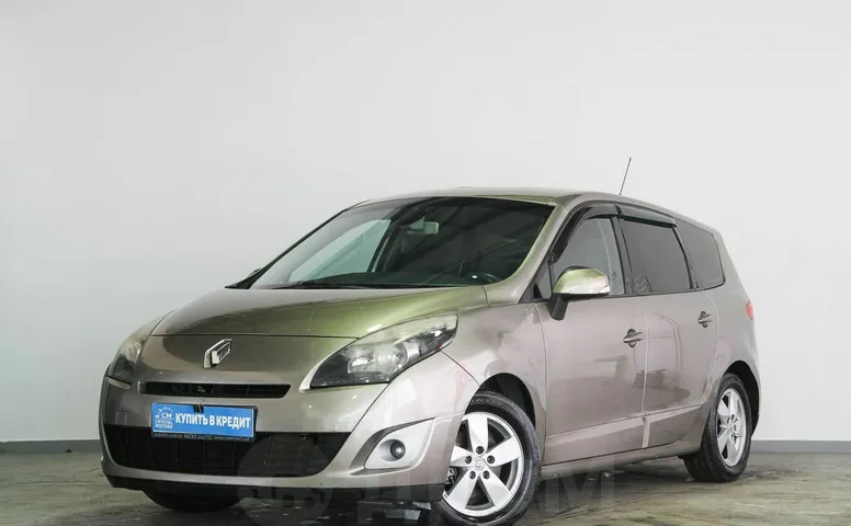 Renault Grand Scenic, 2 поколение