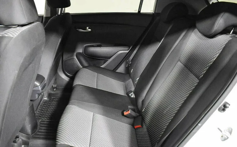 Kia Rio X-Line 1.6 Автомат