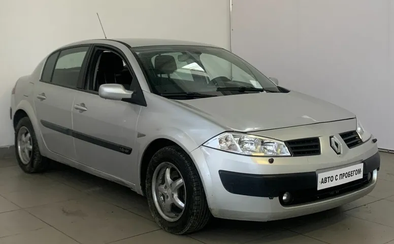 Renault MEGANE 1.6 AT (115 л.с.)
