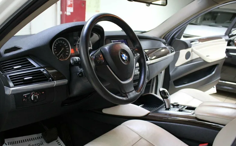 BMW X6 35i I (E71)