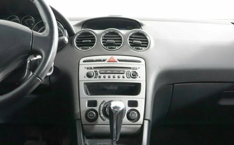 Peugeot 408 1.6 Автомат