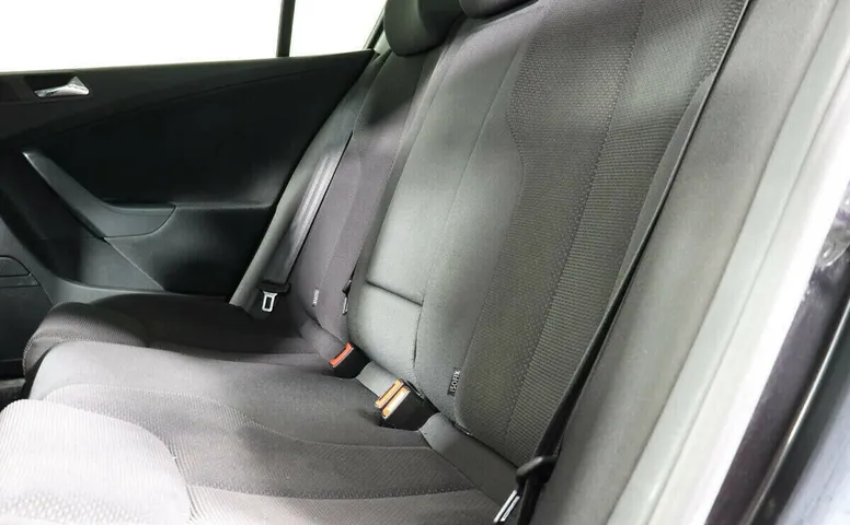 Volkswagen Passat B6