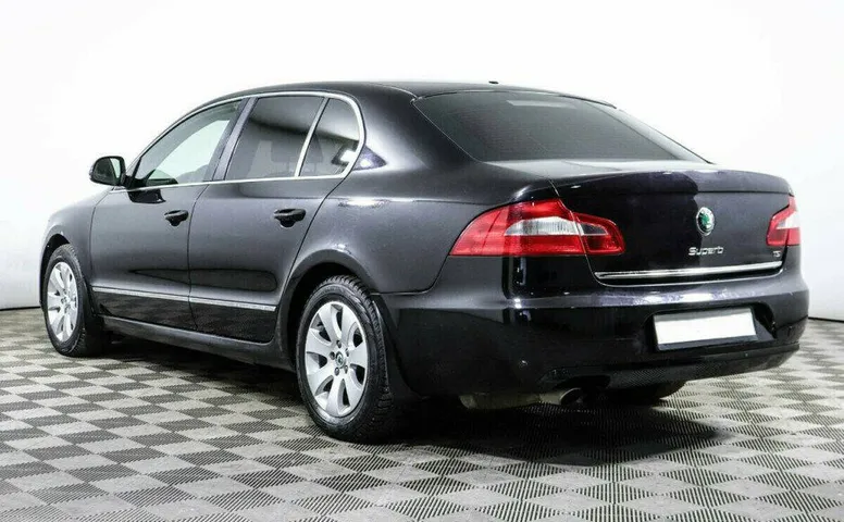 Skoda Superb 1.8 Автомат