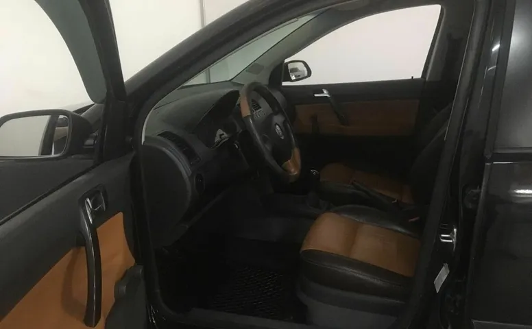 Volkswagen POLO 1.4 MT (80 л.с.)