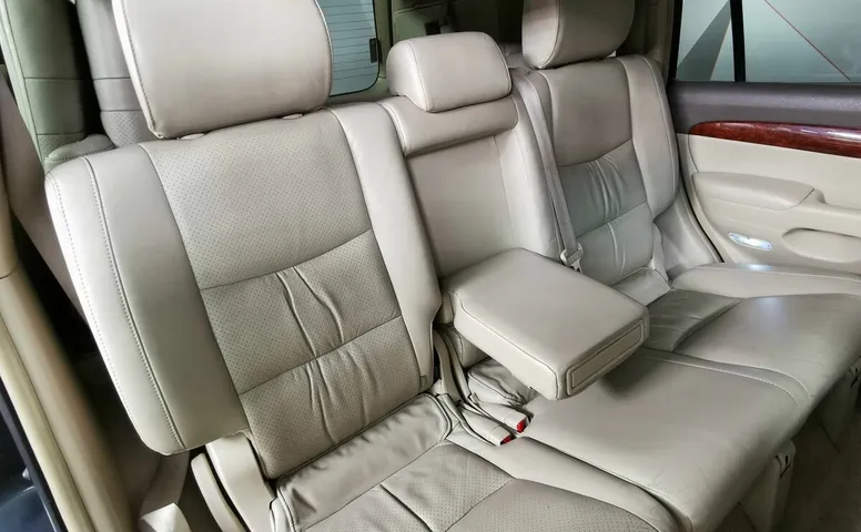 Toyota Land Cruiser Prado 4.0 AT (249 л.с.) Черный