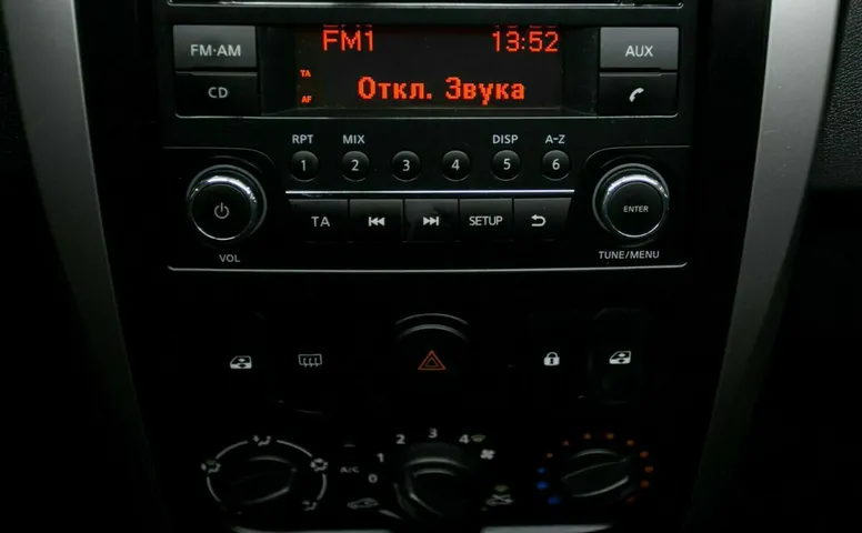 Nissan almera