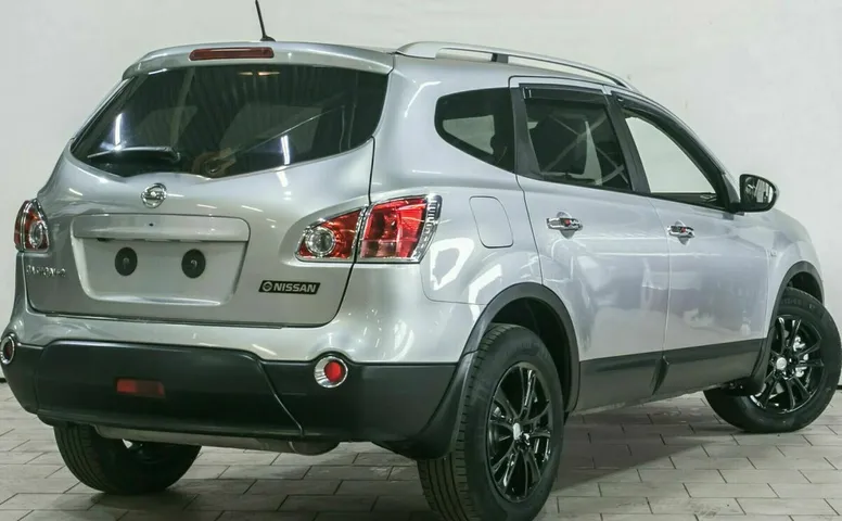 Nissan qashqai+2