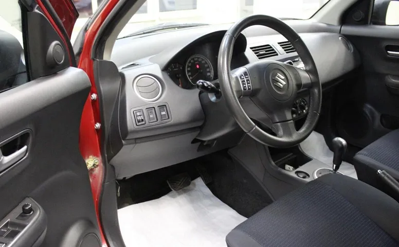 Suzuki Swift, III