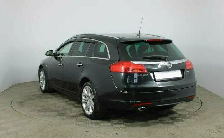 Opel Insignia 2.0 Автомат