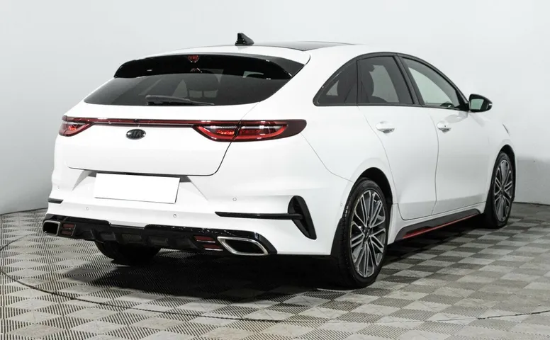 Kia Proceed