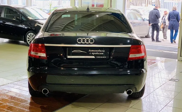 Audi A6 III (C6)